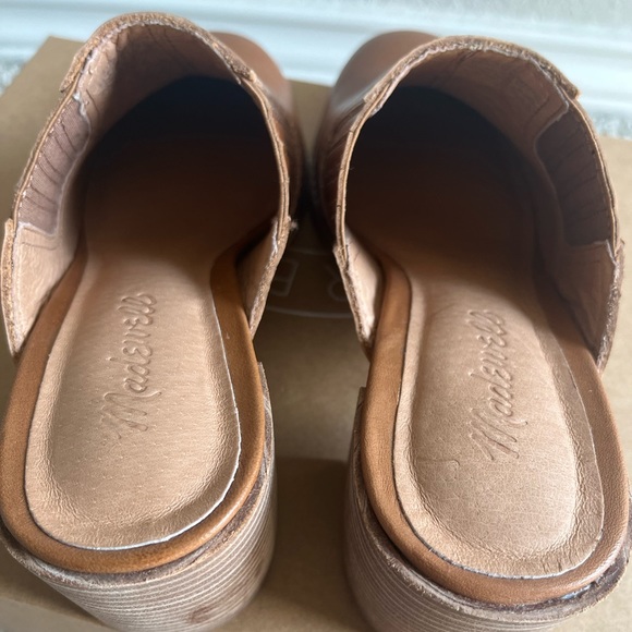 MW Carey Mule - Picture 3 of 12